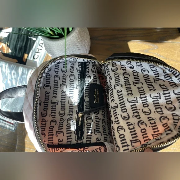 Juicy Couture 💅✨ Soft Pink Royal Moment Velour Velvet Backpack Bag Handbag NWT - Picture 9 of 9